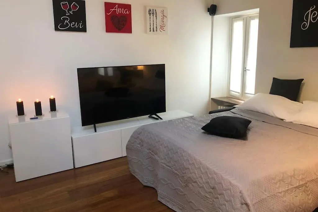 La Petite Maison - Two-Room Apartment Bergamo